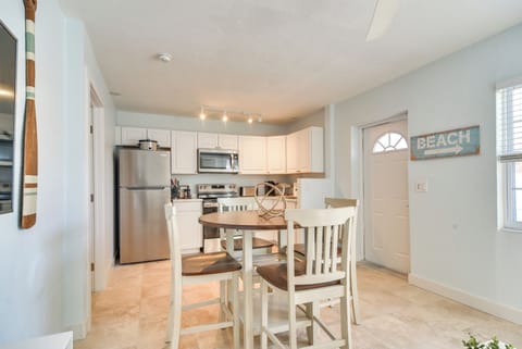 Apartment (1 Bedroom) | Interior