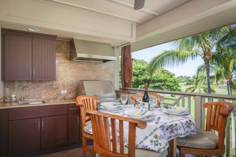 Enjoy the Island Breeze while Barbecuing  on the Viking Grill