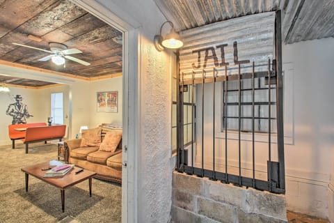Cottage (2 Bedrooms) | Interior