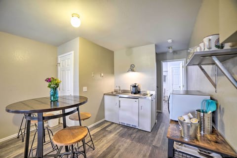 Apartment (1 Bedroom) | Interior