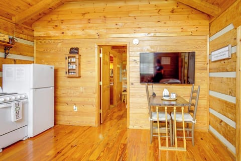 House (1 Bedroom) | Interior