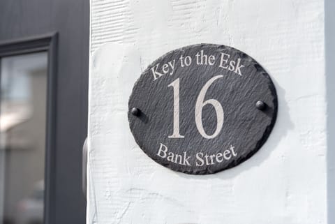 Cottage | Exterior detail