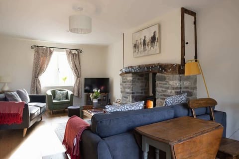 Ynyswen Arosfa
