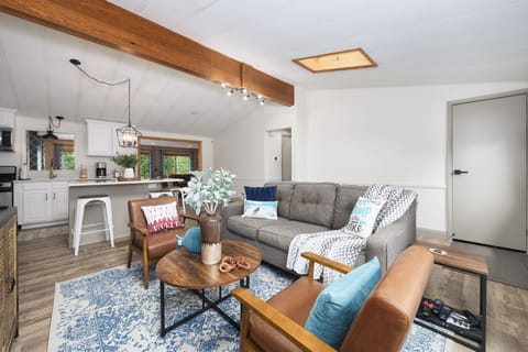 Conformable seating area.