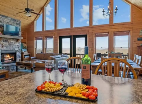 Open Living room and dining room with mountain views!