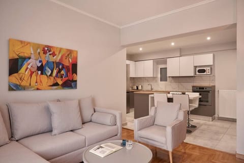 living room-dining table