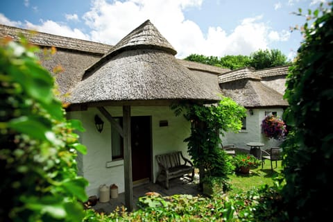 Little Orchard Cottage, 3 bedroomed with large bright open plan living area.