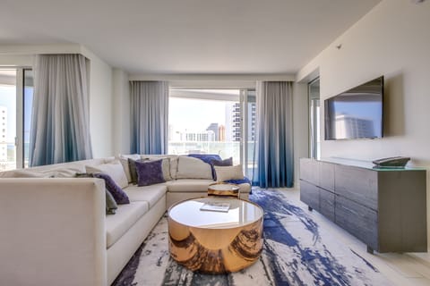 Fort Lauderdale Vacation Rental | 1,250 Sq Ft | 2BR | 2BA | Step-Free Access