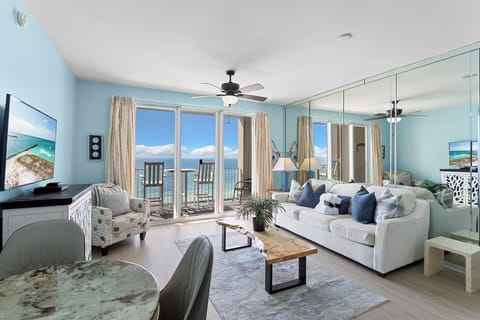 Majestic Sun 507A Living Room