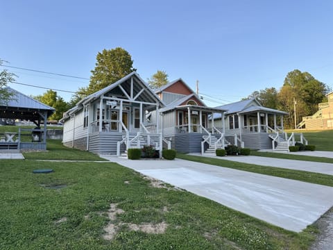 Shared gazebo, Blue Heron (left), Vista (center) & Fire Fly (right)