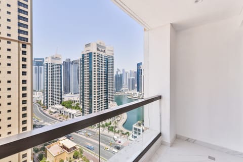 Luxury Apartment, 3 Bedrooms, Balcony, Marina View | Balcony view
