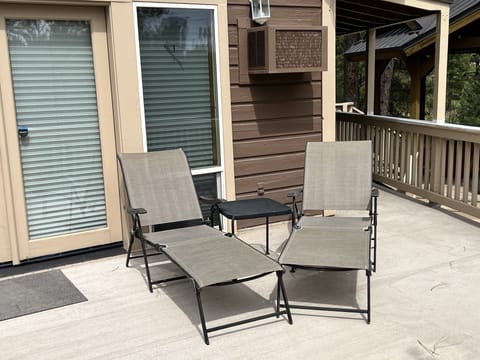 Lounge and Enjoy the View