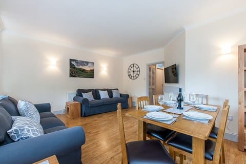 Lounge and Dining 