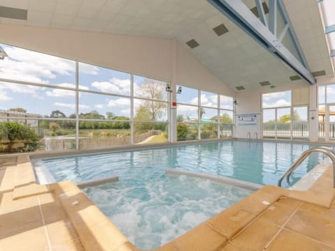 Pool Indoor