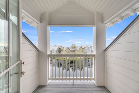 Lakeview Balcony, 3rd Floor