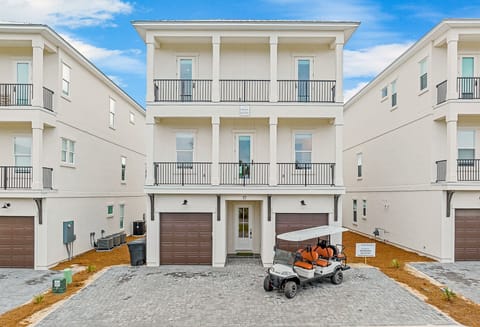 Blissful Breeze - Exterior View - Includes Golf Cart