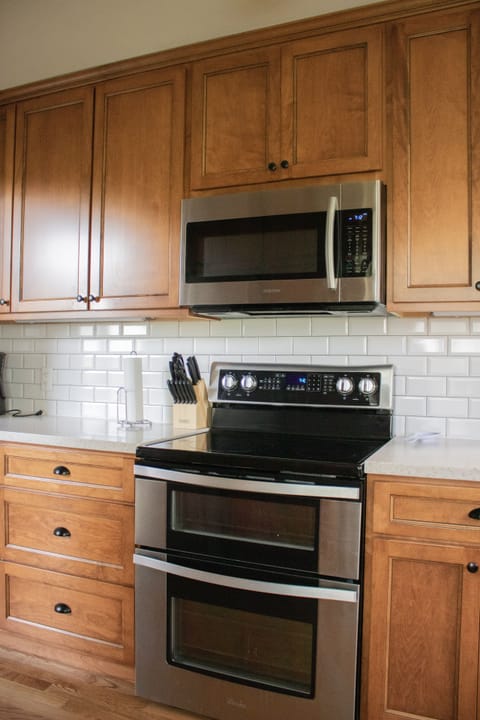 Cook well in this home-away-from-home!