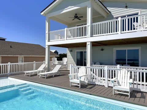 Pool Furniture
4/23/24 JR