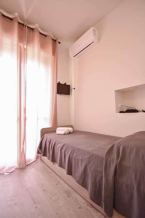 Traditional Single Room | Free WiFi, bed sheets