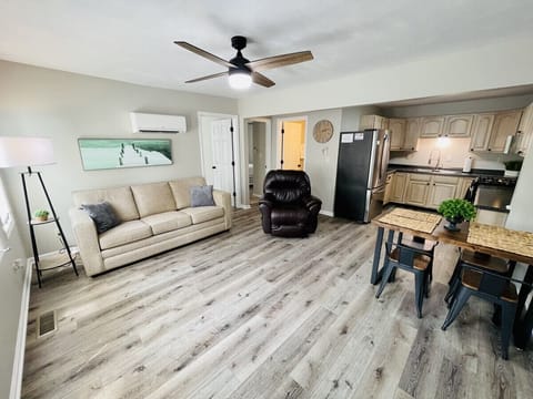 Tastefully decorated home away from home!