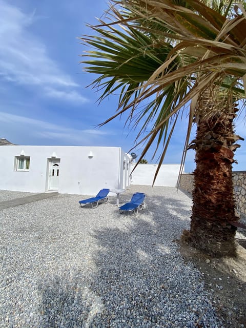 Deluxe Villa | 2 bedrooms, iron/ironing board, free WiFi, bed sheets