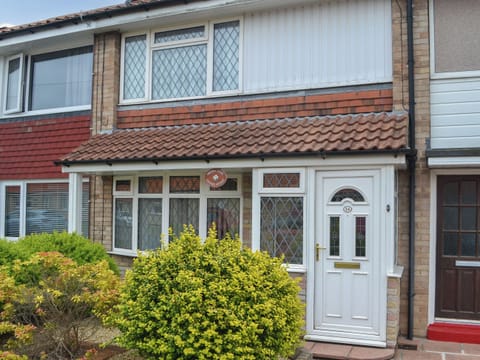 Exterior | Josies Den, Bridlington