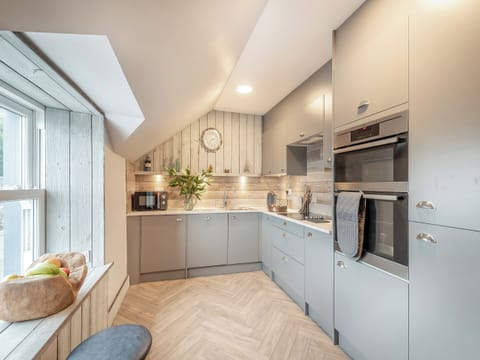 Kitchen | Harbour View - Harbour Cottages, Dunure, near Ayr