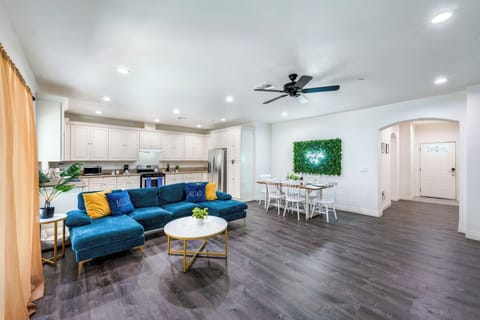 Open Floor Living Room