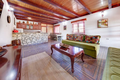 It is bright and spacious.