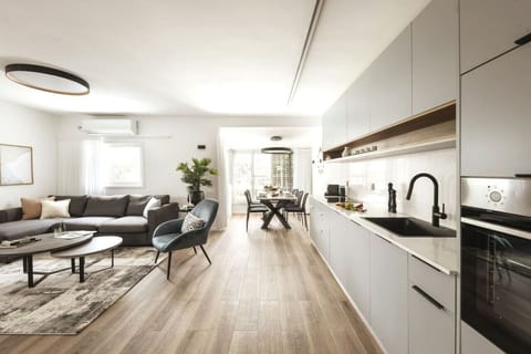 Apartment | Front of property