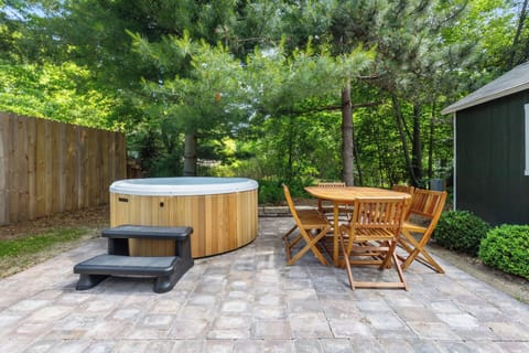 Brand new hot tub on the backyard patio