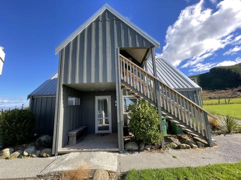 Chalet 5 Entry