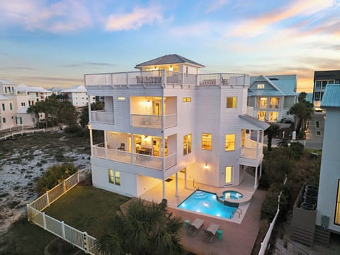 Welcome to 'Dock 'N Dune' in Seagrove Beach!
