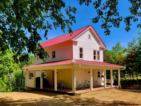 a9747664-e38e-48d1-817b-5ed34cc9e8fb