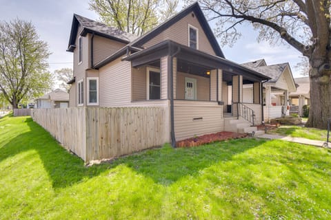 Davenport Vacation Rental | 3BR | 2BA | 2,264 Sq Ft | Stairs Required
