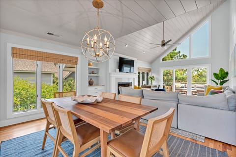 Welcome to 2238 Oyster Catcher.  Wonderful expansive great room to relax and enjoy the marsh views. Dining table can seat eight