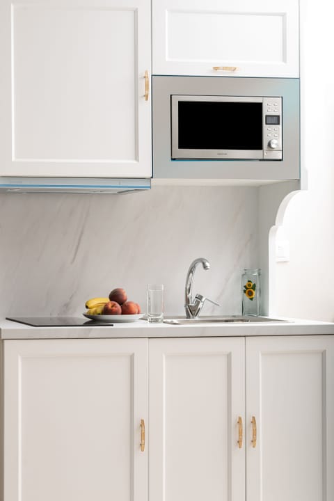 Minibar, individually decorated, desk, blackout drapes