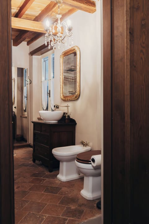 San Giacomo Room | 1 bedroom, hypo-allergenic bedding, down comforters