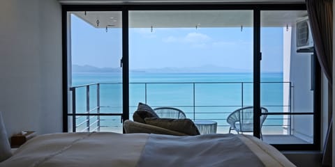 Standard Villa, 3 Bedrooms, Non Smoking, Sea View | 3 bedrooms, desk, cribs (free), WiFi (free)