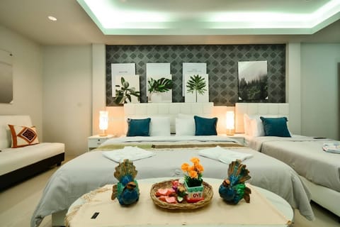 Deluxe Triple Room | Free WiFi, bed sheets
