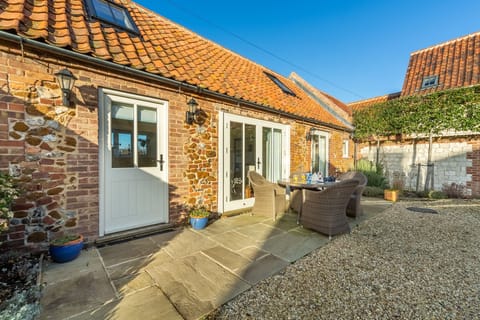 The Little Barn, Ringstead: A fabulous award-winning bijou barn conversion