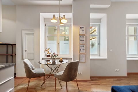 Tolle tageslichtdurchflutete Erdgeschosswohnung.