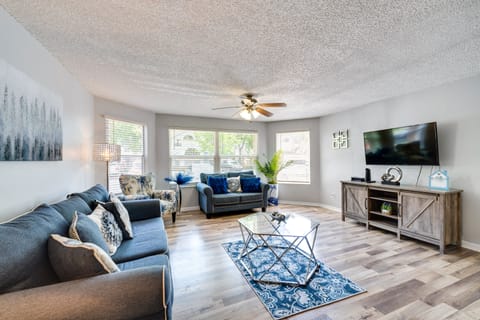 Kissimmee Vacation Rental | 3BR | 2BA | 1,287 Sq Ft | Step-Free Access