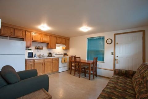 Mini-fridge, microwave