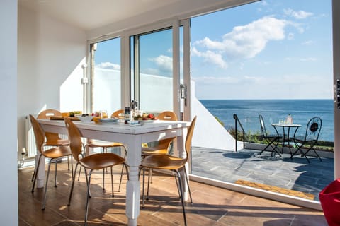 Dining Table View