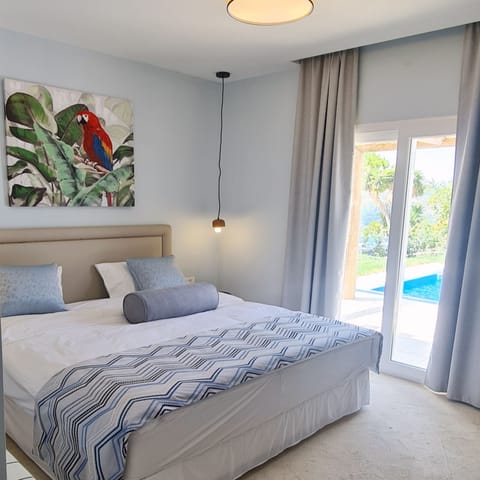 Deluxe Room | In-room safe, blackout drapes, soundproofing, rollaway beds (surcharge)