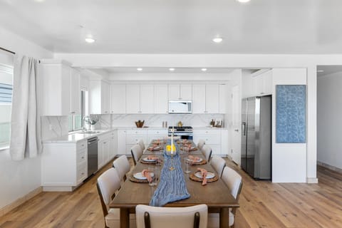 833-S-Pacific-St-Pixer-Pros-San-Diego-Real-Estate-Photography-98