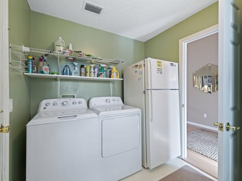 24-_OpulentREMedia-24