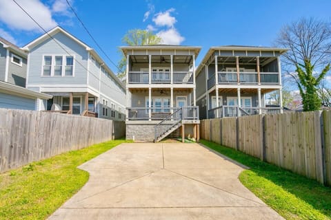 Fenced-in Backyard with Parking up to 4 Vehicles. Free Street Parking in Front of Home.