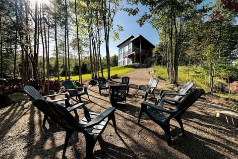 Outdoor firepit